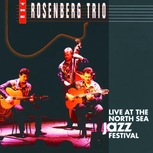 男人把手桶进美女尿囗还吻了
